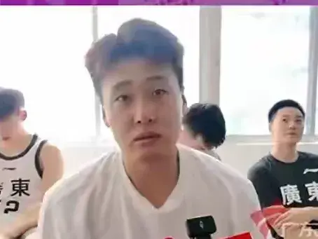 队相比, 浙江男篮, alt
