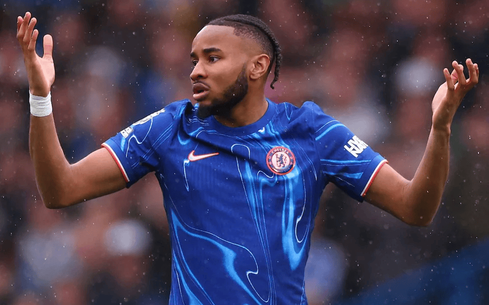 兴趣, 报此前透露, 至少有两家 兴趣, 报此前透露, 至少有两家