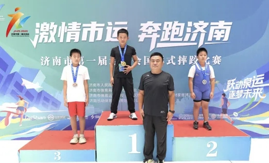 届运动会国, OAVzg, 压制 届运动会国, OAVzg, 压制